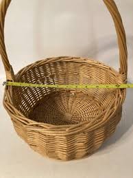 12 in Round wicker basket with handle | eBay