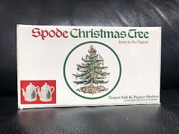 Spode Christmas Tree Teapot Teapot style Salt & Pepper ...