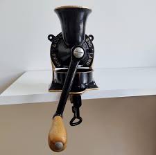 Vintage Spong No.1 Coffee Grinder With Original Dish/tray ...