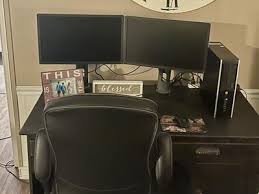 Restored HP Pro Desk G2 SFF Desktop Computer Core i7 3.4GHz Processor 8GB Memory 1TB HDD DCD Wi-Fi with Dual 22"" LCD Monitors - Windows 10 Pro PC (Refurbished)" - Walmart.ca