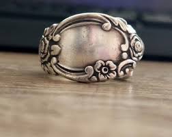 1953 Ballad County Line Spoon Ring - Etsy