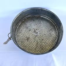 Vintage Round Silver Cake Pan Mold Spring Foam Made in ...