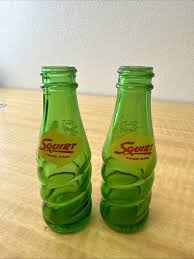 Vintage 1974 Squirt Soda Collectible Glass Salt & Pepper Shakers - Mis – Kitchens For Good
