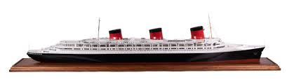 Lot - S.S. NORMANDIE SHIP MODEL