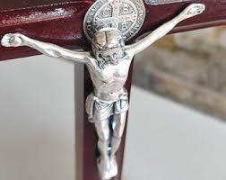 Wood St Benedict Crucifix: Standing Table Cross With Medal ...