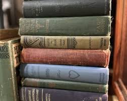 Vintage Books Customizable by Color Random Selection | Bookshelf Decor | Home Decor | Wedding Table Decor | Cabinet Office Decor | Props - Etsy