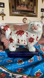 Whimsical Staffordshire Style Handpainted Kitty Cat ...