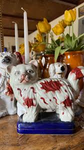 Whimsical Staffordshire Style Handpainted Kitty Cat ...