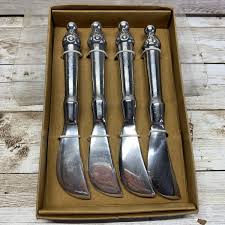 Silver Decorative Butter/Cheese Knives (Set of 4 ...