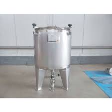 Brand new 200 liter vessel, AISI316 (agitator optional, upon ...