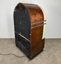Sold at Auction: 1941 Wurlitzer Model 750E Jukebox