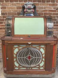 Coin Operated Jukebox, Wurlitzer Model 1800, 45 Rpm,