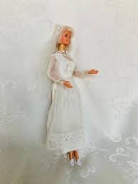 Vintage Barbie 1976 Satiny Sweet Spring Bride Outfit #7176 ...