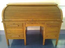 Standard brand Roll Top Desk, possibly used by US Treasury ...