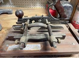 Buy it?? Or not… this is for sale, maybe a Type 1? No cutters or accessories, as is. Value? : r/handtools