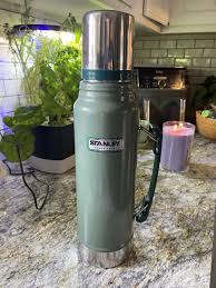 Vintage Stanley Classic 1 liter Thermos Classic Green ...