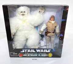 Luke Skywalker Vs Wampa Star Wars 12" Figure Collector ...