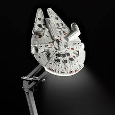 Millennium Falcon Posable Desk Light by Paladone | Sideshow Collectibles
