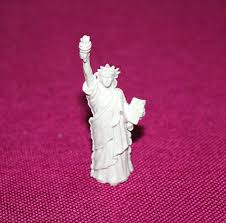 Miniature Statue of Liberty Model Dollhouse Miniatures ...