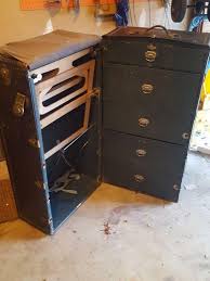 Antique 1920's Oshkosh Trunk Company Steamer Trunk w key | EstateSales.org