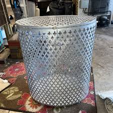 Metal Clothes Basket/Really awesome vintage Steel laundry basket/hamper | eBay