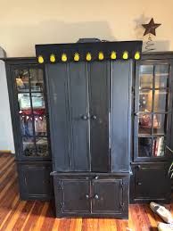 Mantle /shelf Scarf With Pineapples in Each of the Scallops ...