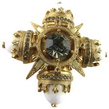 Similar Items to Benedict NY Bejeweled Pin or Pendant With ...