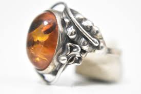 Amber Vintage Ring with Flower Leaves Art Deco Size 8 – SpiritbeadNW