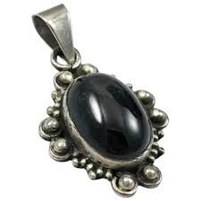 Cat's Eye Diopside Pendant Sterling Silver Vintage. For Sale at Ruby Lane
