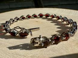 Buy Czech Red Garnet Bracelet for Women Elegant Almadine and Pyrope Garnet Jewelry in Sterling Silver 925, Red Garnet Jewelry for Women. Online in India - Etsy