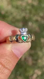 Irish Made Claddaugh Ring in Yellow Gold With Chalcedony and ...