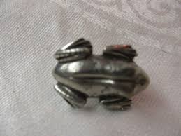 Vintage 1993 Danforth Pewter Pinback Frog | eBay