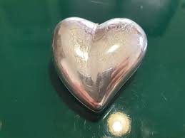 Gavello Sterling Silver Heart Box. Rare! 57 grams, 2.6 ...