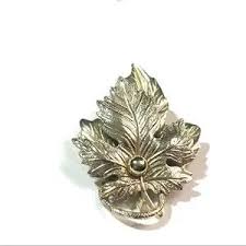 Vintage | Jewelry | Vintage Retro Signed Textured 3d Oak ...