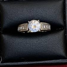 Pre-Owned 925 Silver Ring With Clear Stones | eBay