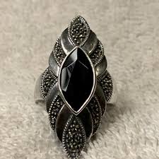 Vintage Design Sterling Silver 925 Dark Stone Ring with accents Size 9. | eBay