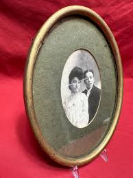 Vintage Victorian Black and White Wedding Couple Photo in Original Gold Painted Wood Oval Frame - Etsy
