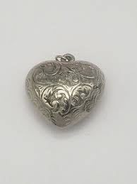 VINTAGE STERLING SILVER ORNATE ETCHED HEART ...