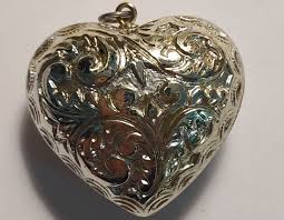 Puffed Silvertone Plated Heart Necklace Pendant | eBay