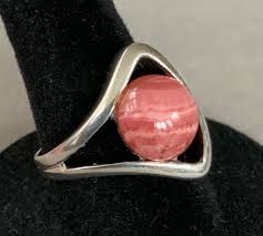 Sterling Rhodochrosite Gemstone Ring size 7.5 — Wakefield Un-Common Antiques & Collectibles