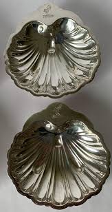 Set of 4 Silver Plated Shell Candy Dishes at 1stDibs | silver plated dishes, silver plated shell dish, oneida silversmiths candy dish