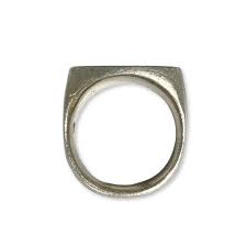 Lesunja signet ring in silver engraved with a Porsche ...