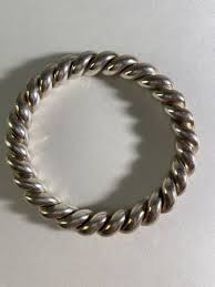 TIFFANY & CO VINTAGE AUTHENTIC. 925 SILVER TWIST BANGLE ...