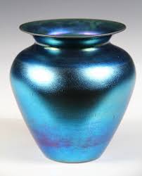 Lot - STEUBEN AURENE GLASS - Chinese Form Vase in blue, with ...