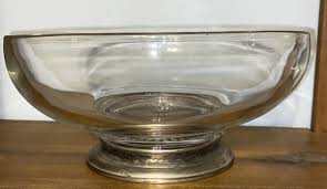 Vintage Clear Glass Daisy Bottom Fruit Salad Serving Bowl on ...