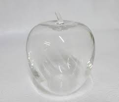 Vintage Tiffany & Co. Hand Crafted Art Crystal Apple ...