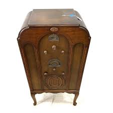 Sold at Auction: Stewart Warner Short Wave Coverter Radio