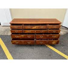 Late 20th Century Henredon Aston Court Chippendale Style 10 ...