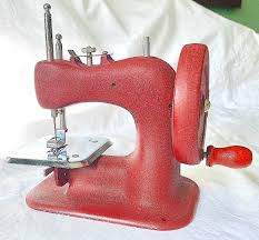 Beautiful Stitch Mistress Toy Sewing Machine From Genero - Etsy UK