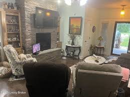 140 Ranch Ln, Loretto, KY 40037 | Zillow